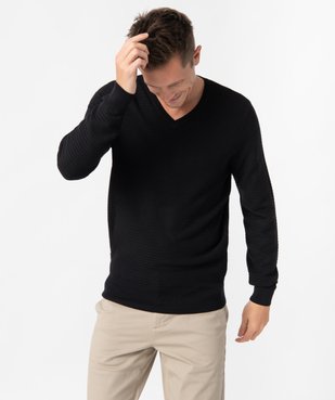 Pull homme à col V en maille fantaisie vue1 - GEMO (HOMME) - GEMO