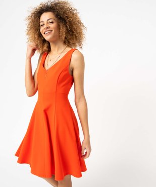 Robe femme avec col V et croisillons dans le dos vue1 - GEMO(FEMME PAP) - GEMO