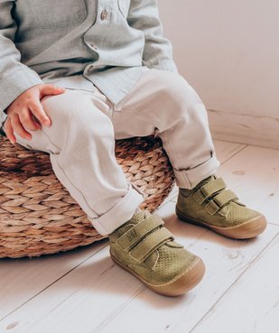 Chaussures premiers pas bébé garçon en cuir suédine uni avec double scratch -  NA! vue1 - NA! - GEMO