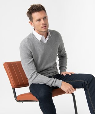 Pull homme à col V en maille fantaisie vue1 - GEMO (HOMME) - GEMO