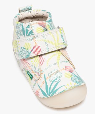 Chaussures premiers pas bébé fille en cuir à motifs et à scratch - Kickers vue5 - KICKERS - GEMO