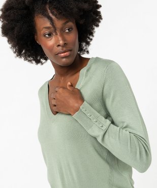 Pull fin à col V avec boutons aux poignets femme vue2 - GEMO 4G FEMME - GEMO