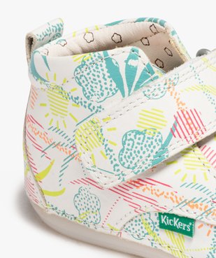 Chaussures premiers pas bébé fille en cuir à motifs et à scratch - Kickers vue6 - KICKERS - GEMO