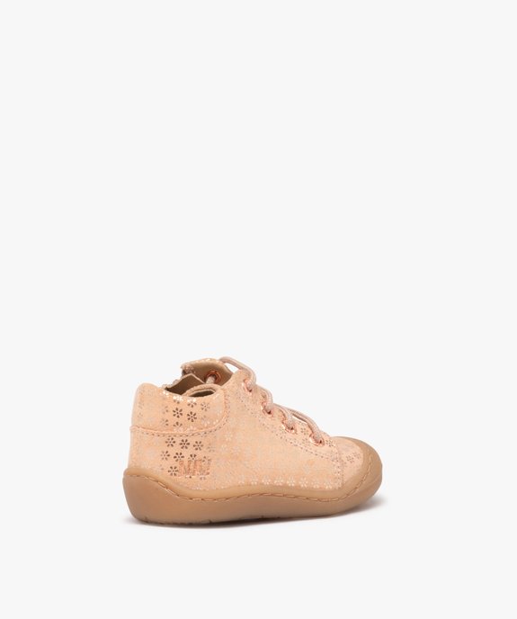 Chaussures premiers pas fille en cuir à motif fleuri avec zip et lacets - NA! vue5 - NA! - GEMO