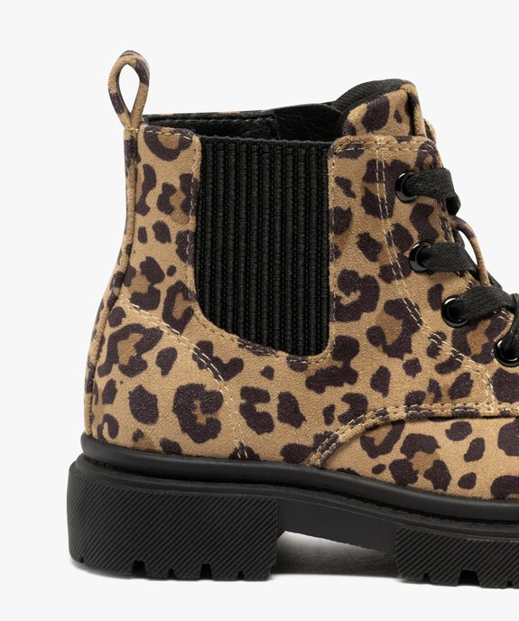 Boots fille en suedine imprime leopard a semelle crantee