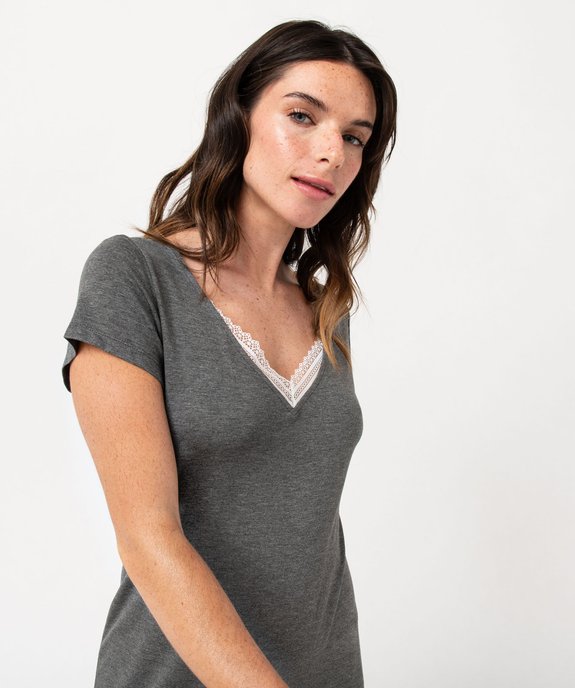 Chemise de nuit en maille extensible avec col V en dentelle femme vue2 - GEMO 4G FEMME - GEMO