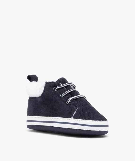 Chaussons de naissance bébé garçon en velours uni vue2 - GEMO 4G BEBE - GEMO