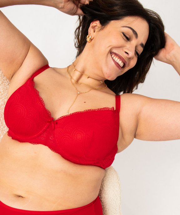 Soutien-gorge grande taille à armatures et coques fines  vue10 - GEMO(HOMWR FEM) - GEMO