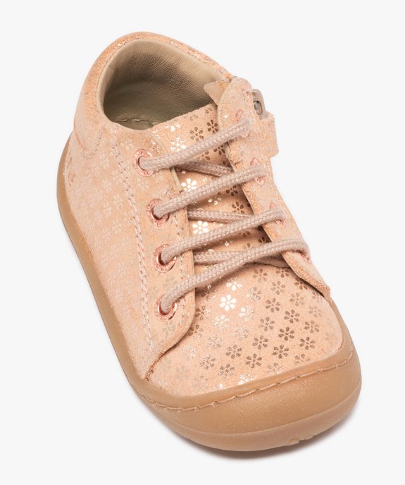 Chaussures premiers pas fille en cuir à motif fleuri avec zip et lacets - NA! vue6 - NA! - GEMO