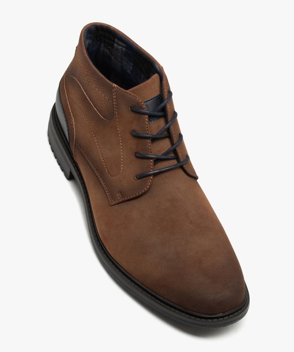 Low boots avec surpiqures et lacets contrastants homme