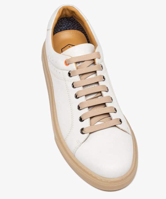 Baskets homme dessus cuir uni et lacets contrastés – Tanéo vue5 - TANEO - GEMO