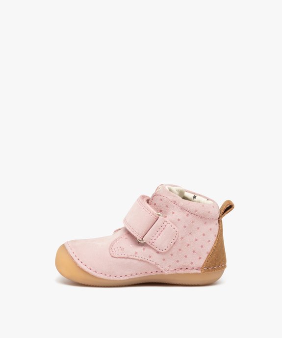 Chaussures premiers pas bébé fille bottillons en cuir suédé uni à scratch - Kickers X Bonton vue3 - KICKERS - GEMO