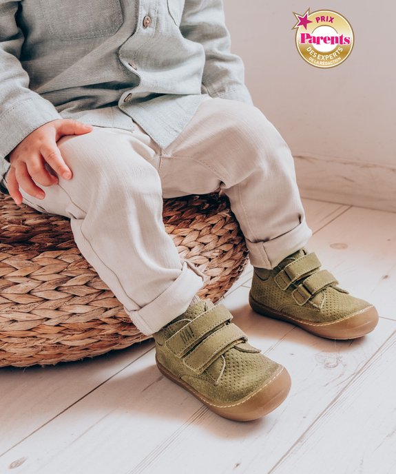 Chaussures premiers pas bébé garçon en cuir suédine uni avec double scratch -  NA! vue2 - NA! - GEMO