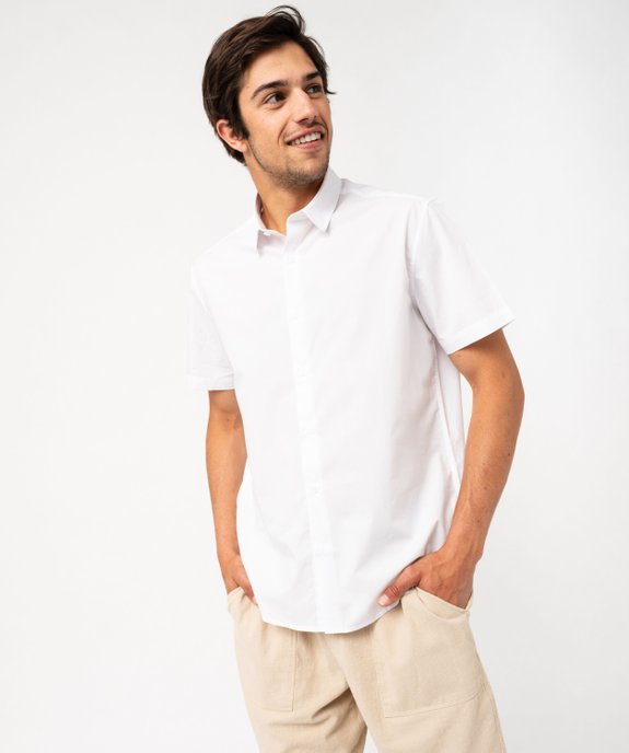 Chemise homme à manches courtes coupe Regular - Repassage facile vue1 - GEMO (HOMME) - GEMO