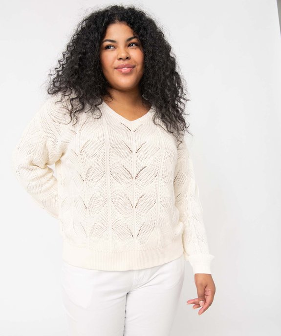 Pull femme grande taille en maille ajourée fantaisie et col V vue2 - GEMO (G TAILLE) - GEMO